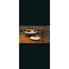 CAKE BURNT CHEESECAKE 700GM 5 INCH X CAKE (MOQ=1 WHOLE)